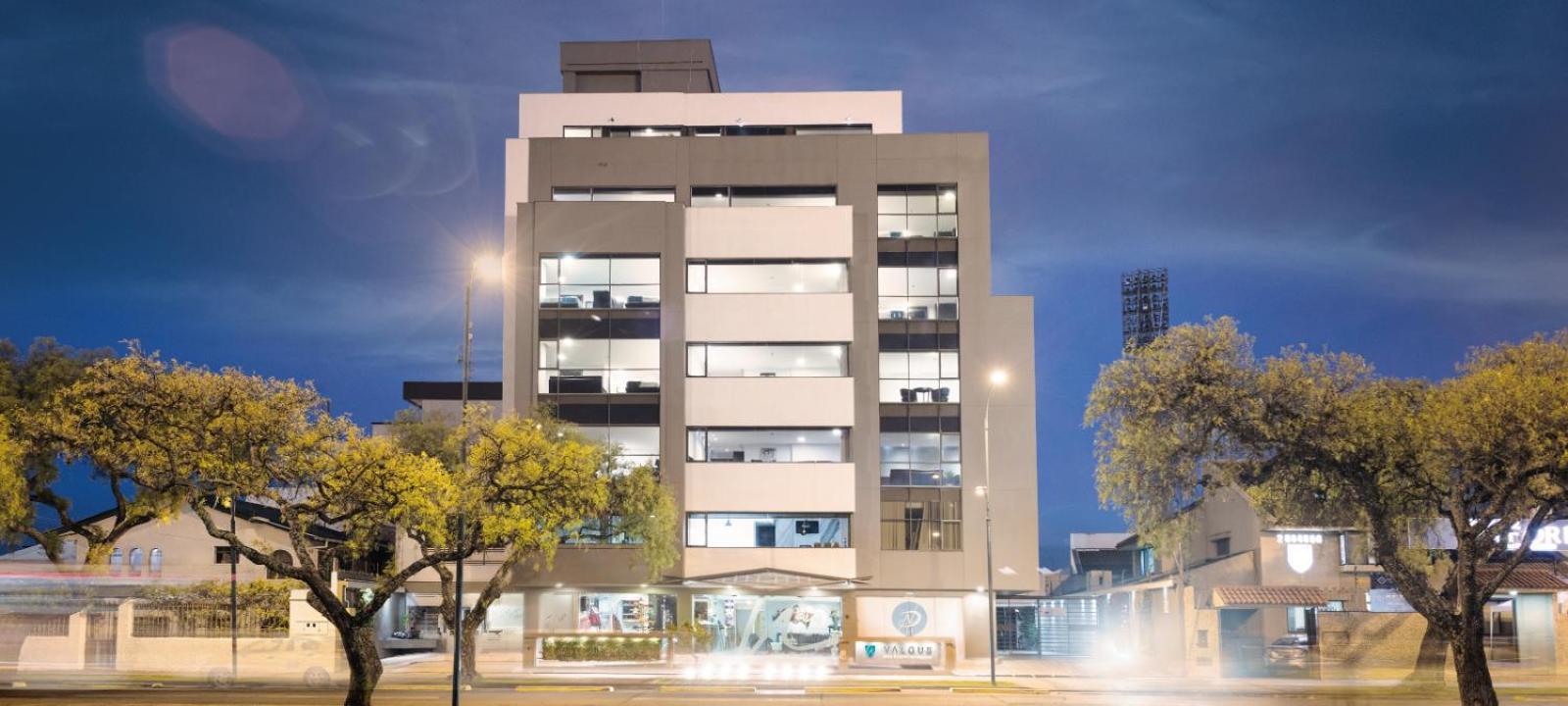 Hotel Valgus กูเอ็งกา ภายนอก รูปภาพ