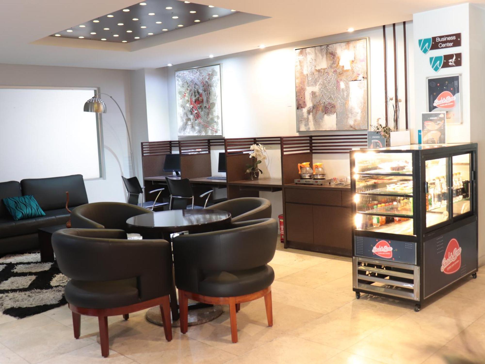 Hotel Valgus กูเอ็งกา ภายนอก รูปภาพ