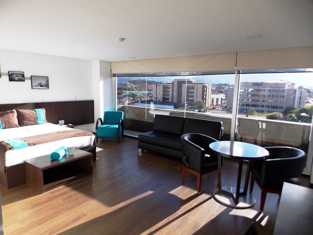 Hotel Valgus กูเอ็งกา ภายนอก รูปภาพ