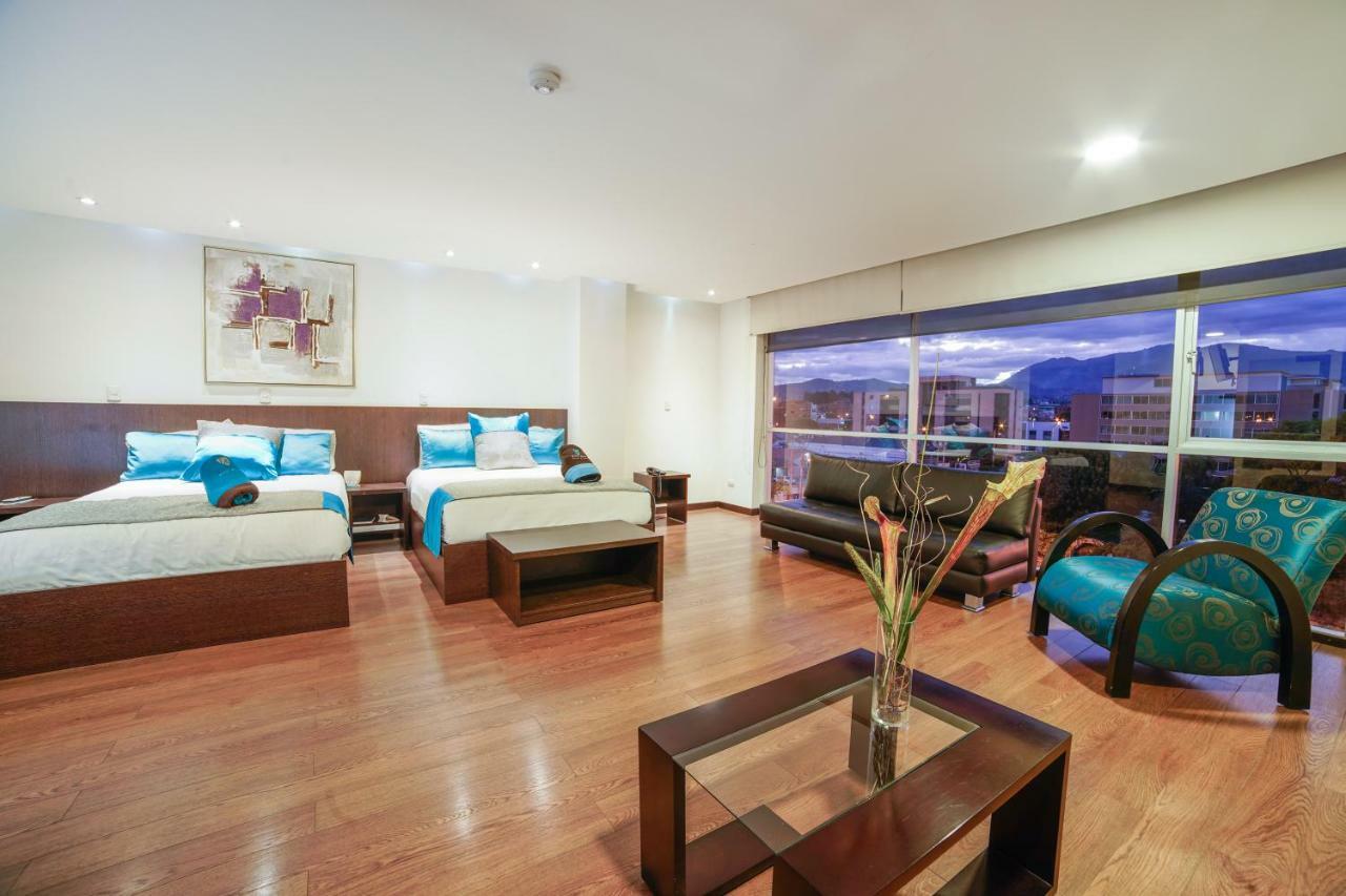 Hotel Valgus กูเอ็งกา ภายนอก รูปภาพ